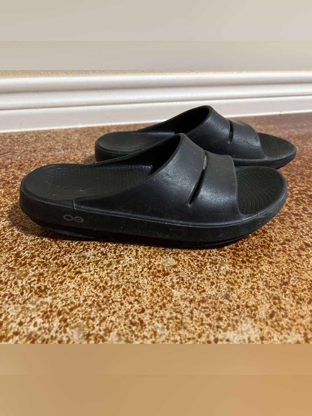 OOFOS Ooahh Slide Sandal